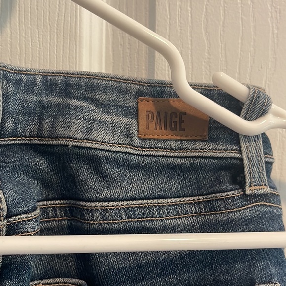 4/$25 Paige skinny jeans - Picture 3 of 5